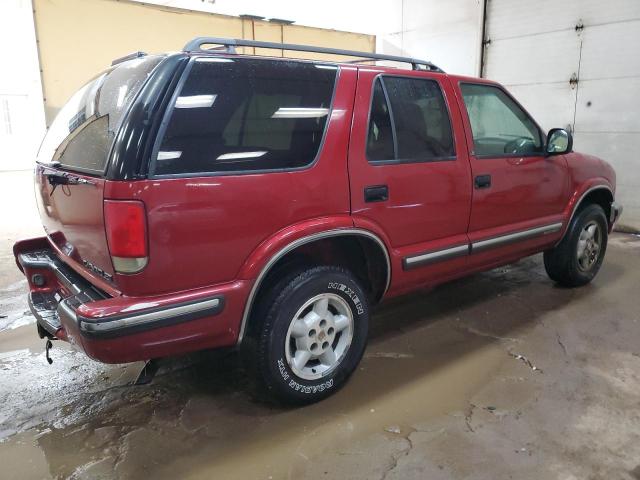 Photo 2 VIN: 1GNDT13W7W2155390 - CHEVROLET BLAZER 