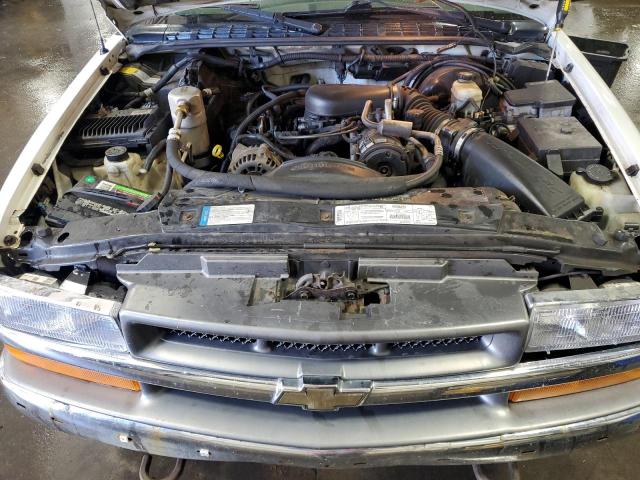 Photo 11 VIN: 1GNDT13W7X2253305 - CHEVROLET BLAZER 