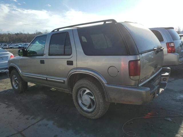 Photo 1 VIN: 1GNDT13W812191839 - CHEVROLET BLAZER 