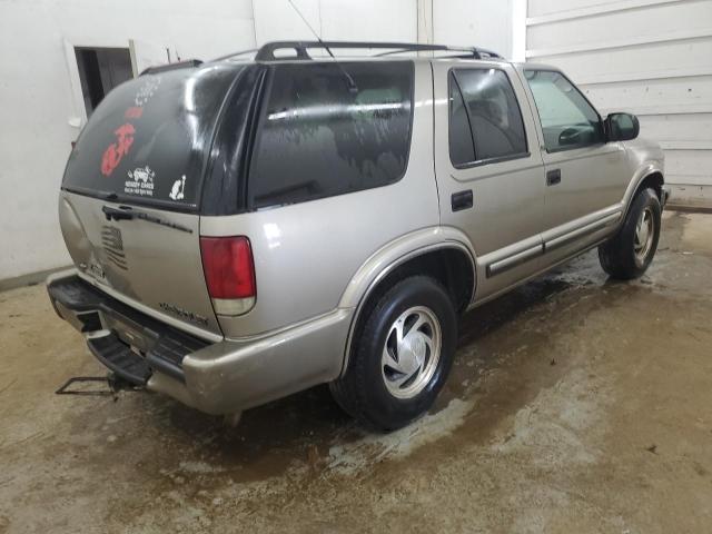 Photo 2 VIN: 1GNDT13W81K237282 - CHEVROLET BLAZER 