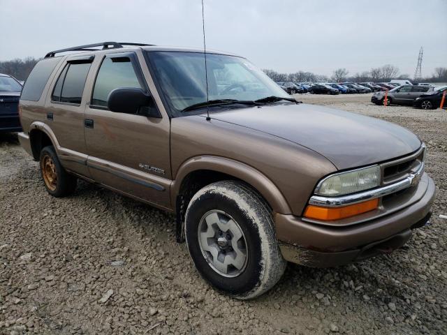 Photo 3 VIN: 1GNDT13W82K201559 - CHEVROLET BLAZER 