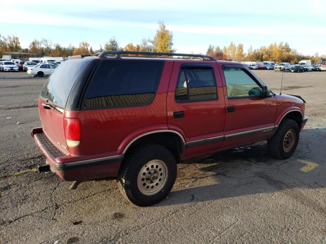 Photo 2 VIN: 1GNDT13W8S2201643 - CHEVROLET BLAZER 