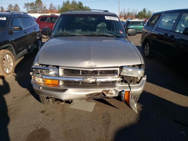 Photo 4 VIN: 1GNDT13W92K149598 - CHEVROLET BLAZER 