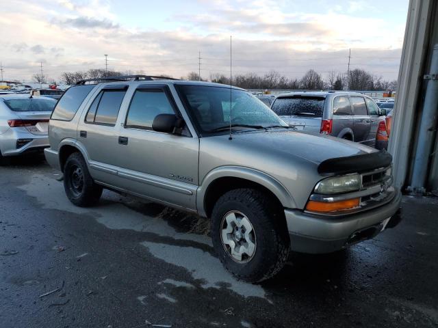 Photo 3 VIN: 1GNDT13W92K221755 - CHEVROLET BLAZER 