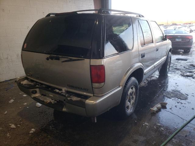 Photo 3 VIN: 1GNDT13W92K226289 - CHEVROLET BLAZER 