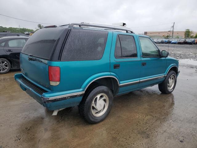 Photo 2 VIN: 1GNDT13W9T2109555 - CHEVROLET BLAZER 