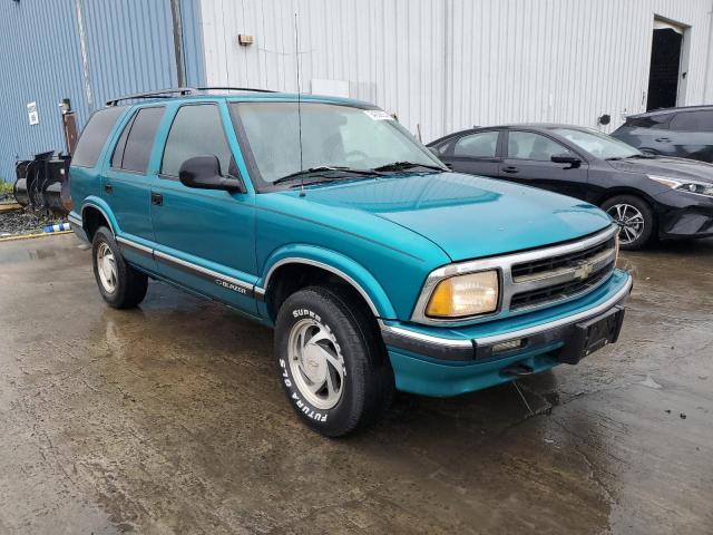 Photo 3 VIN: 1GNDT13W9T2109555 - CHEVROLET BLAZER 