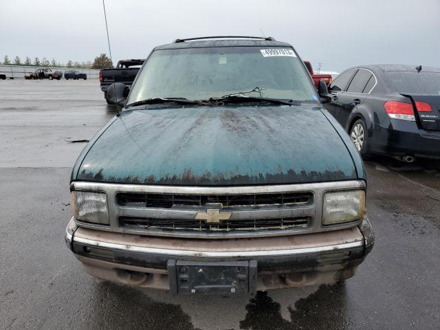 Photo 4 VIN: 1GNDT13W9T2141356 - CHEVROLET BLAZER 