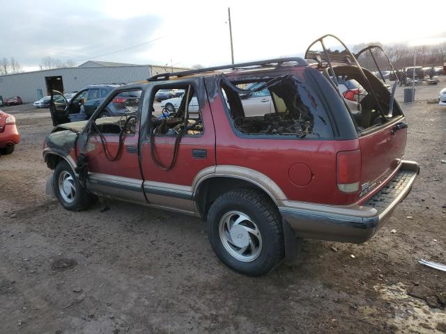 Photo 1 VIN: 1GNDT13W9T2245409 - CHEVROLET BLAZER 