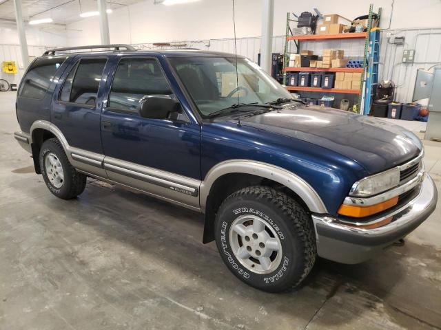 Photo 3 VIN: 1GNDT13W9X2253354 - CHEVROLET BLAZER 