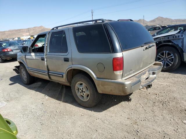 Photo 1 VIN: 1GNDT13W9YK122667 - CHEVROLET BLAZER 