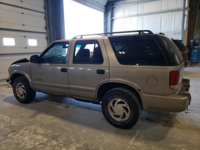 Photo 1 VIN: 1GNDT13WX2K149500 - CHEVROLET BLAZER 