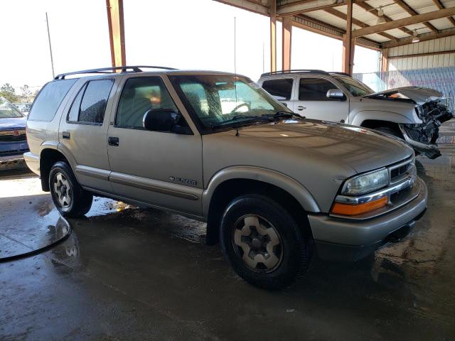 Photo 3 VIN: 1GNDT13WX2K190788 - CHEVROLET BLAZER 