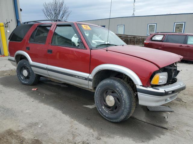 Photo 3 VIN: 1GNDT13WXV2223549 - CHEVROLET BLAZER 