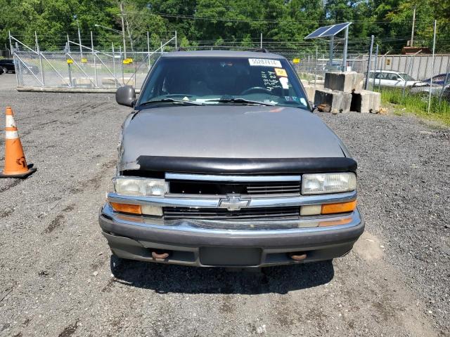 Photo 4 VIN: 1GNDT13WXW2246928 - CHEVROLET BLAZER 