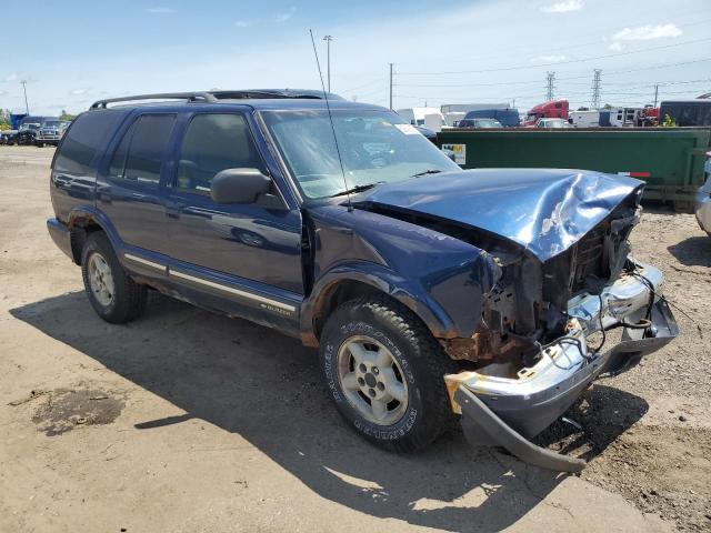 Photo 3 VIN: 1GNDT13WXY2335093 - CHEVROLET BLAZER 