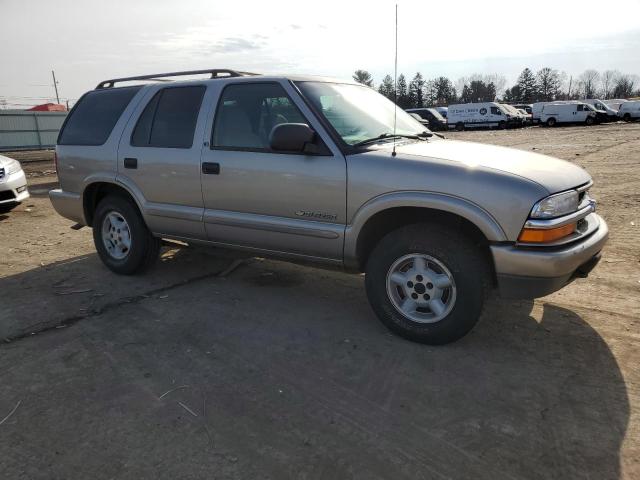 Photo 3 VIN: 1GNDT13X03K174075 - CHEVROLET BLAZER 