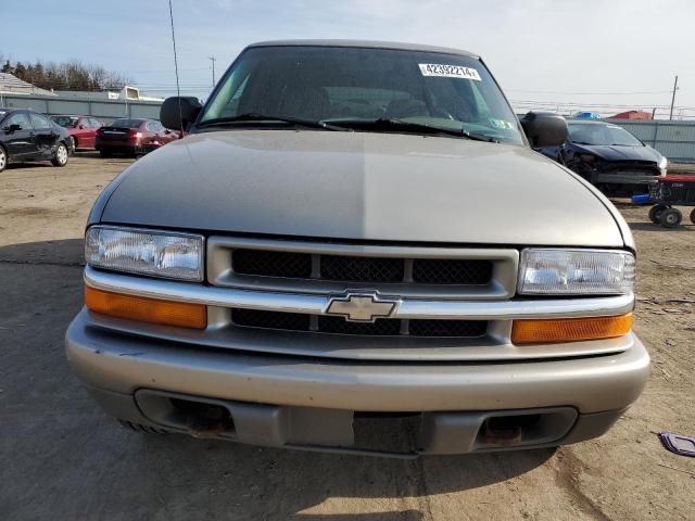 Photo 4 VIN: 1GNDT13X03K174075 - CHEVROLET BLAZER 