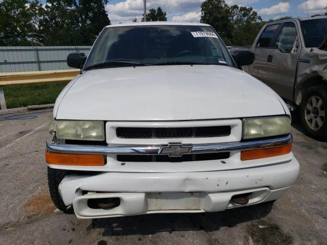 Photo 4 VIN: 1GNDT13X13K179026 - CHEVROLET BLAZER 