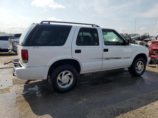 Photo 2 VIN: 1GNDT13X23K181125 - CHEVROLET BLAZER 