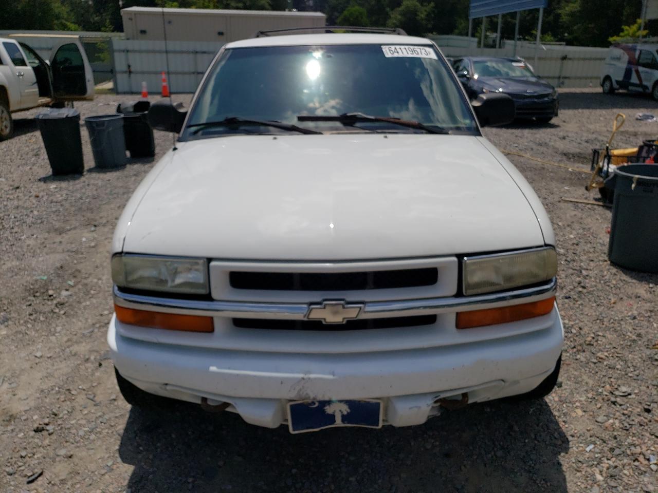 Photo 4 VIN: 1GNDT13X43K170885 - CHEVROLET BLAZER 