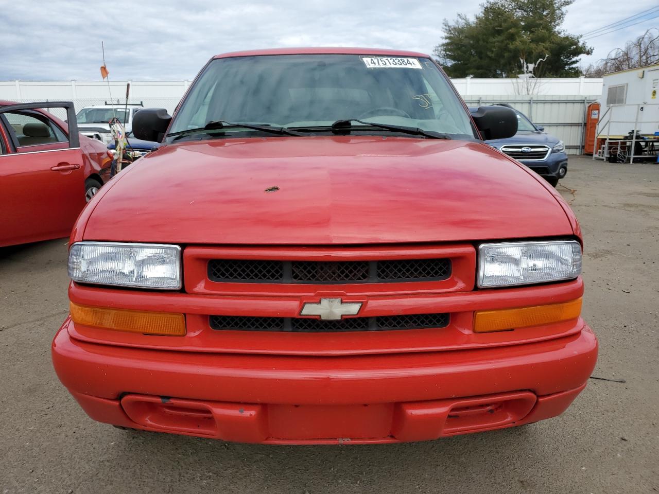 Photo 4 VIN: 1GNDT13X64K128851 - CHEVROLET BLAZER 