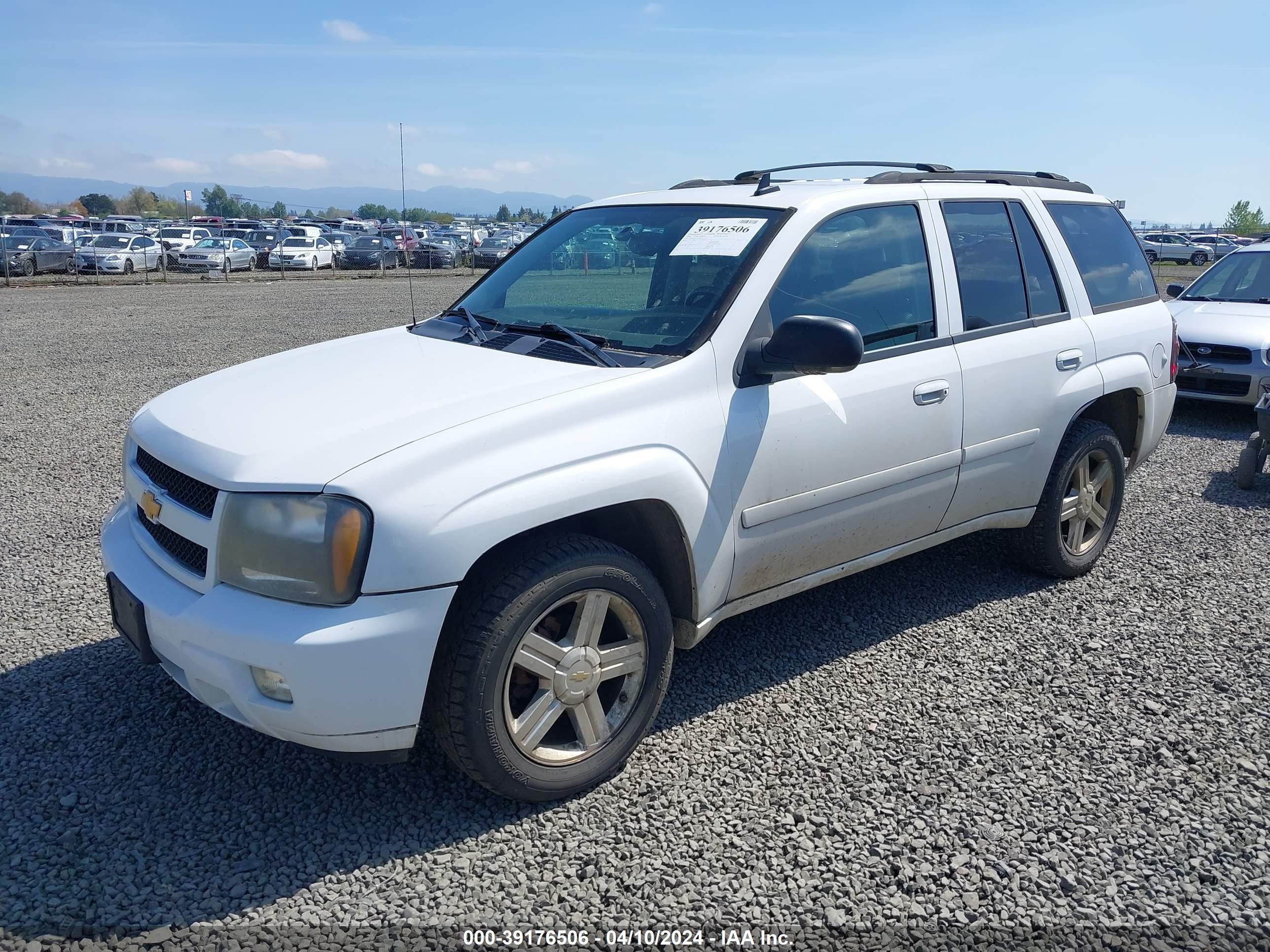 Photo 1 VIN: 1GNDT33S792104128 - CHEVROLET TRAILBLAZER 