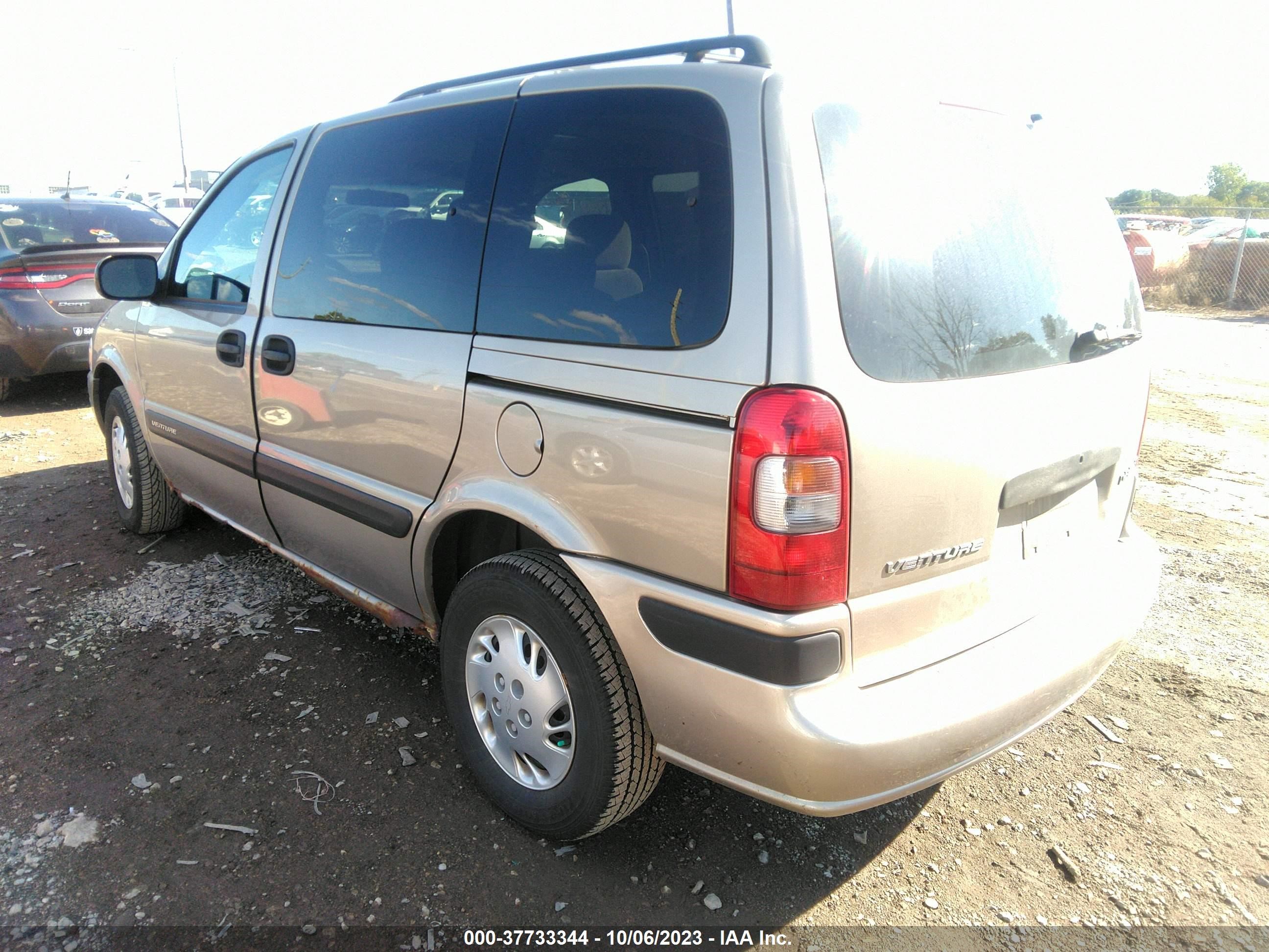 Photo 2 VIN: 1GNDU03E12D101113 - CHEVROLET VENTURE 