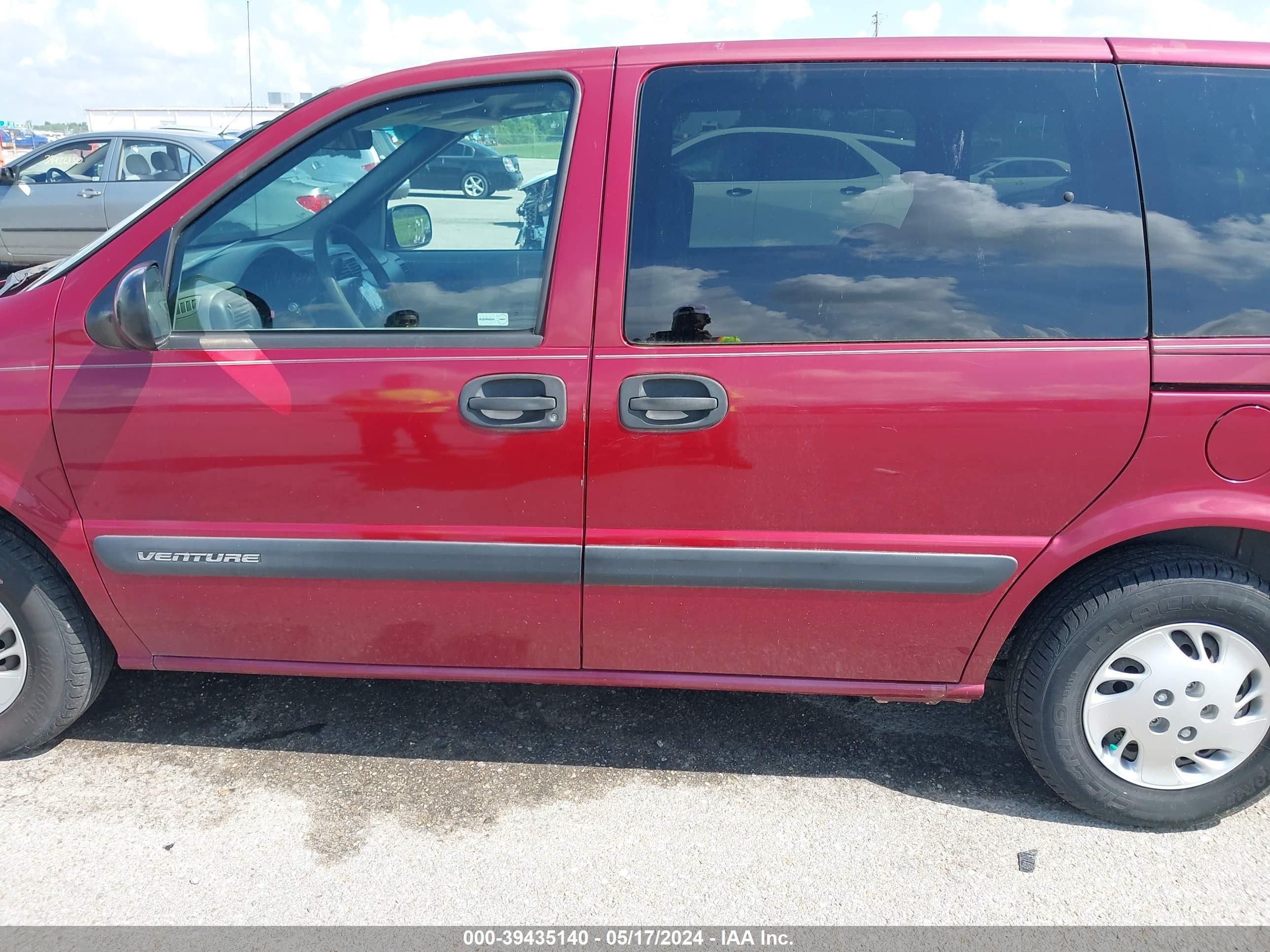 Photo 11 VIN: 1GNDU03E24D110311 - CHEVROLET VENTURE 