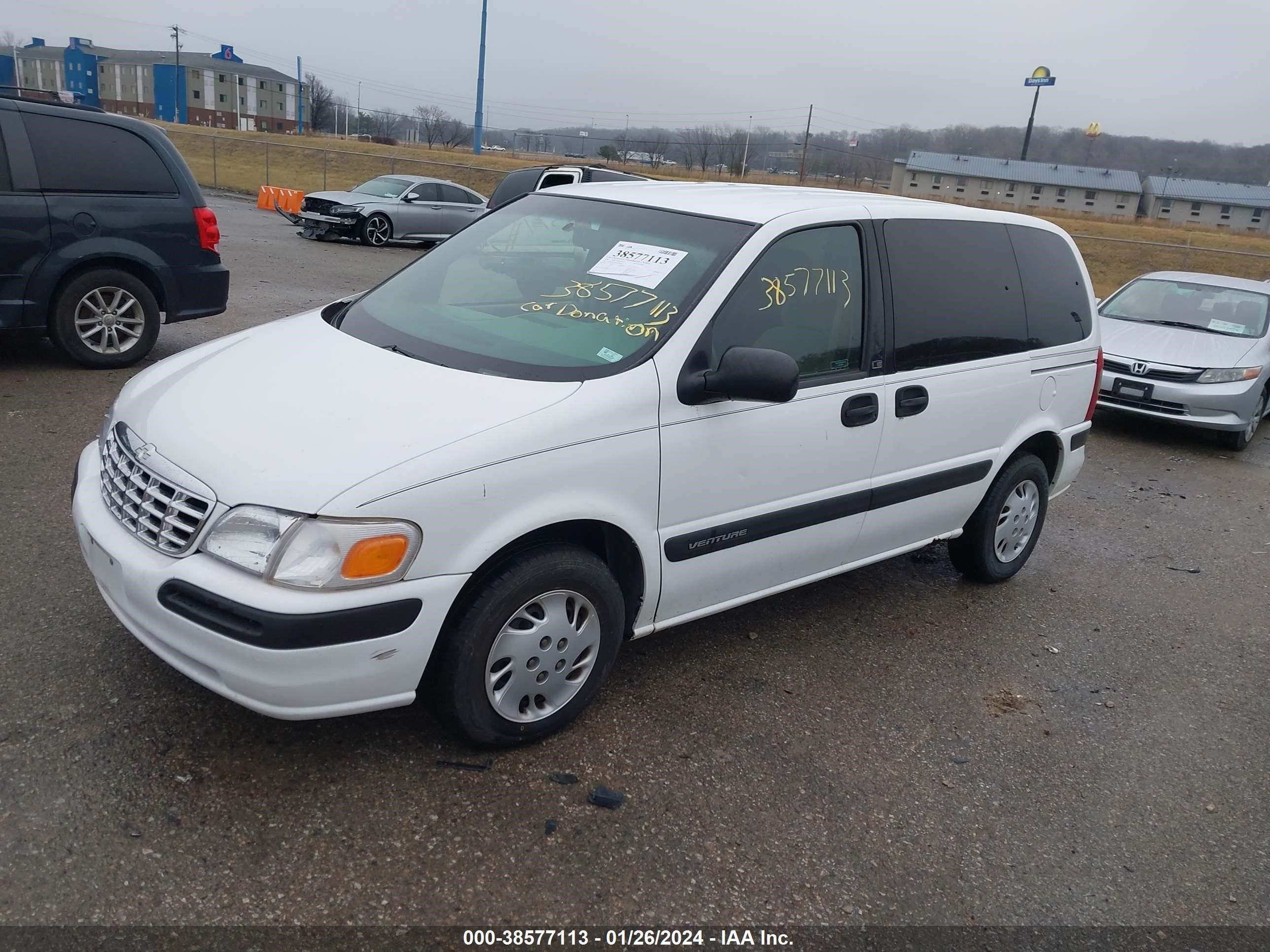 Photo 1 VIN: 1GNDU03EXWD144855 - CHEVROLET VENTURE 