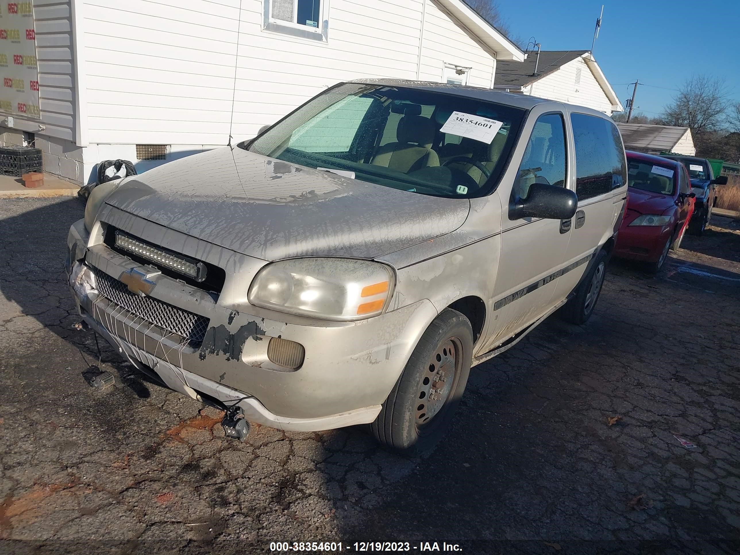 Photo 1 VIN: 1GNDU23W47D176285 - CHEVROLET UPLANDER 