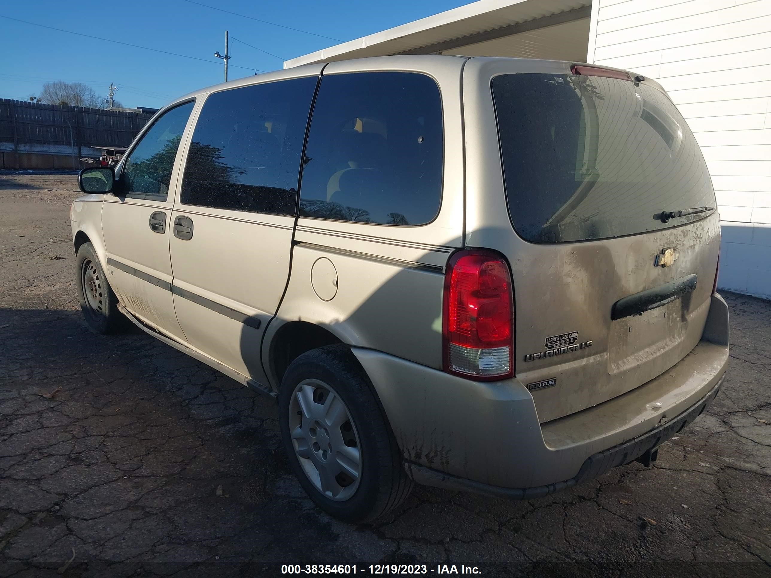 Photo 2 VIN: 1GNDU23W47D176285 - CHEVROLET UPLANDER 