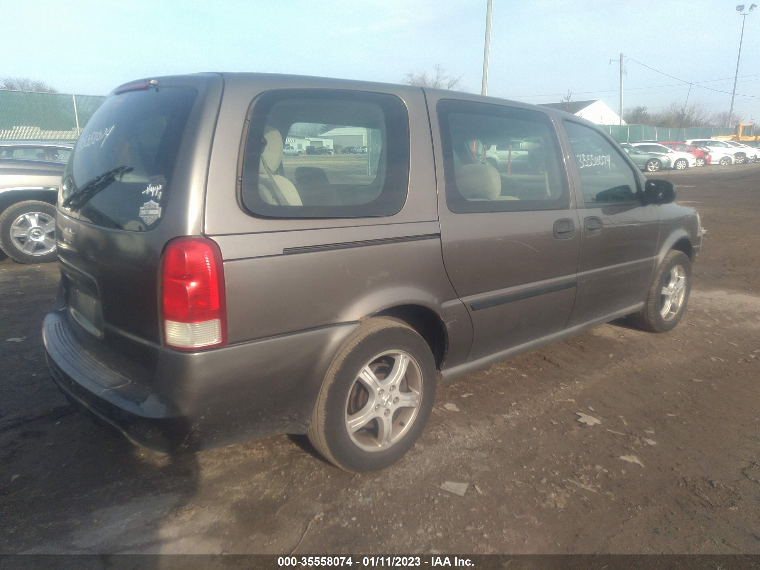 Photo 3 VIN: 1GNDV03LX5D178658 - CHEVROLET UPLANDER 