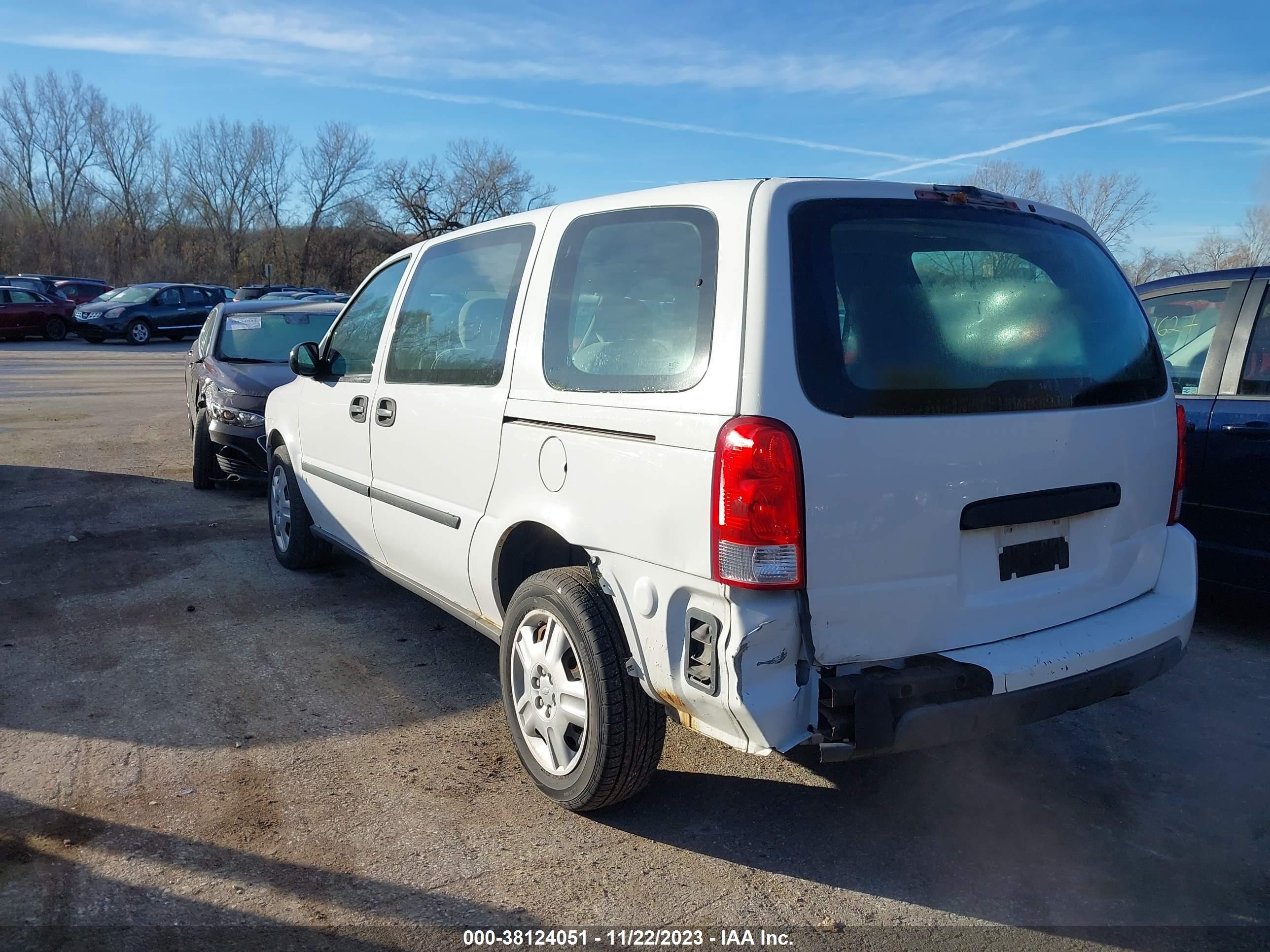 Photo 5 VIN: 1GNDV13W48D153789 - CHEVROLET UPLANDER 