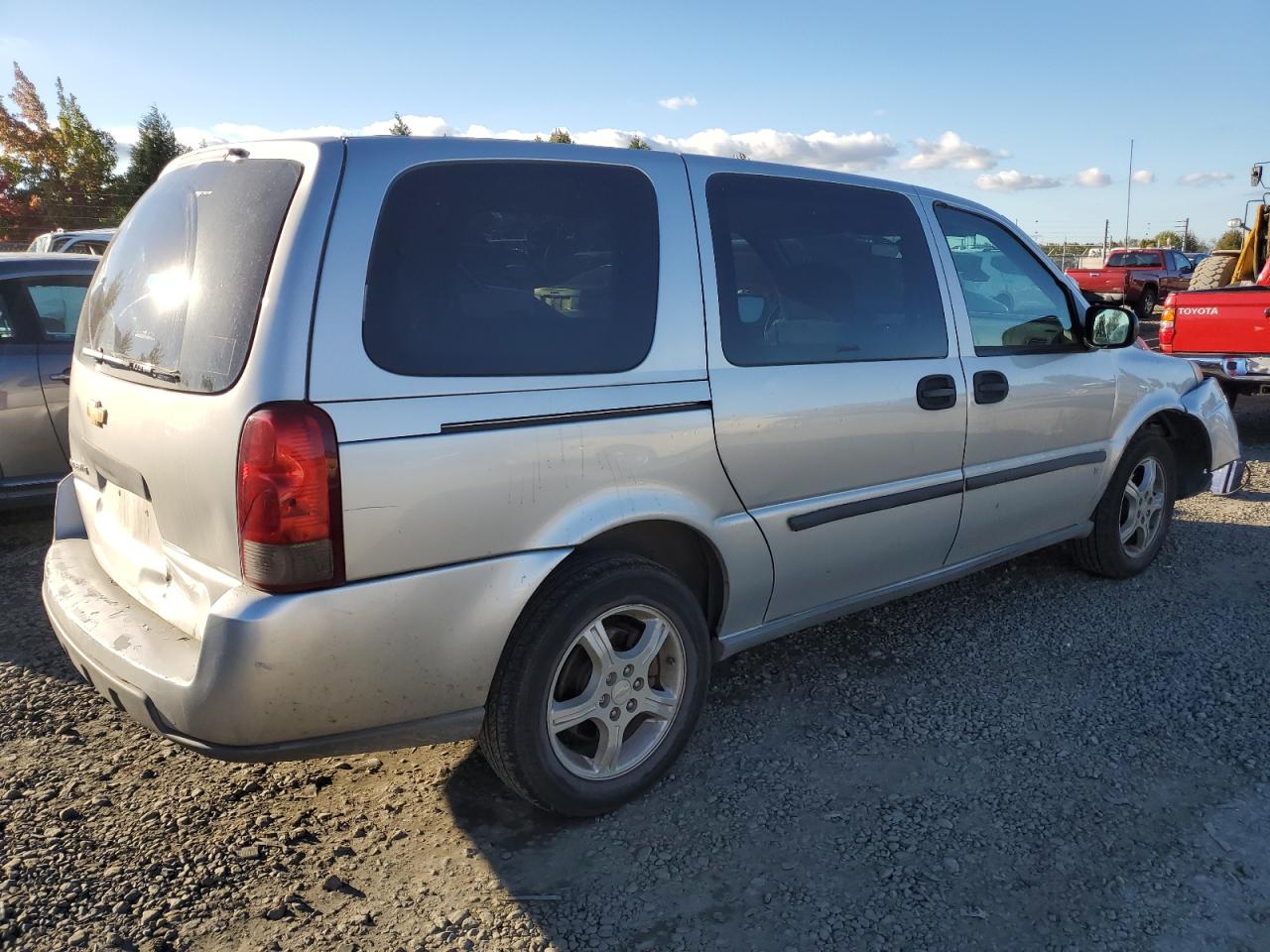 Photo 2 VIN: 1GNDV23178D167793 - CHEVROLET UPLANDER 