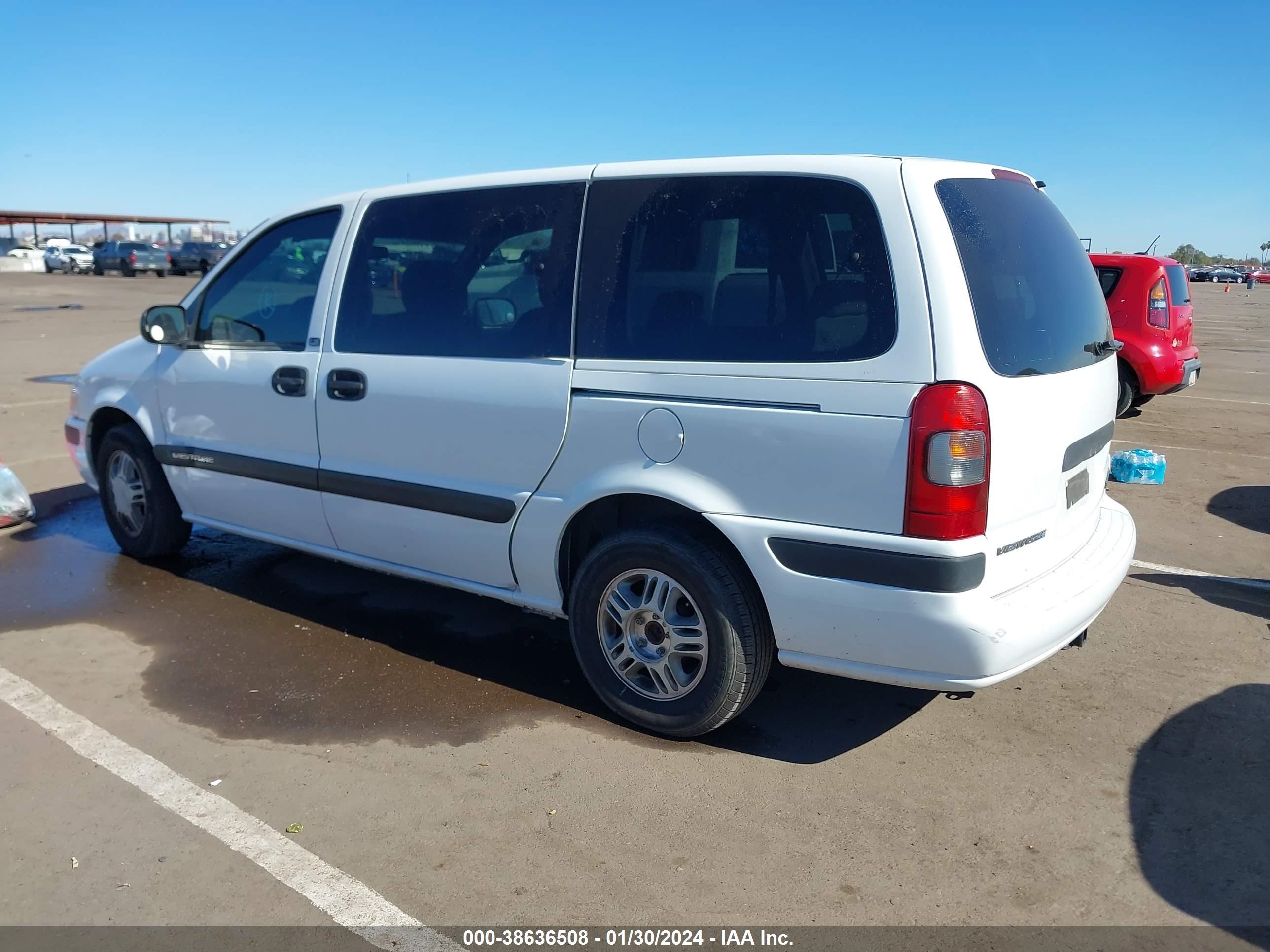 Photo 2 VIN: 1GNDV23E25D103627 - CHEVROLET VENTURE 