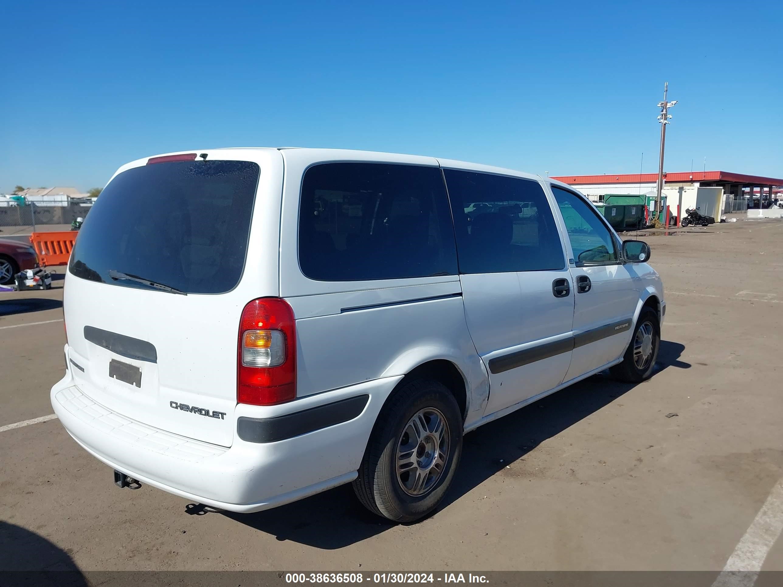 Photo 3 VIN: 1GNDV23E25D103627 - CHEVROLET VENTURE 