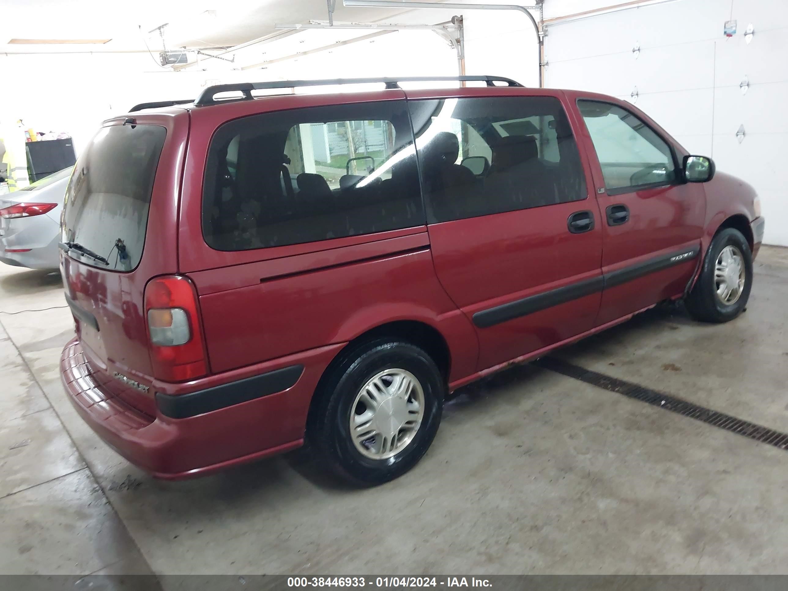 Photo 3 VIN: 1GNDV23E35D137141 - CHEVROLET VENTURE 