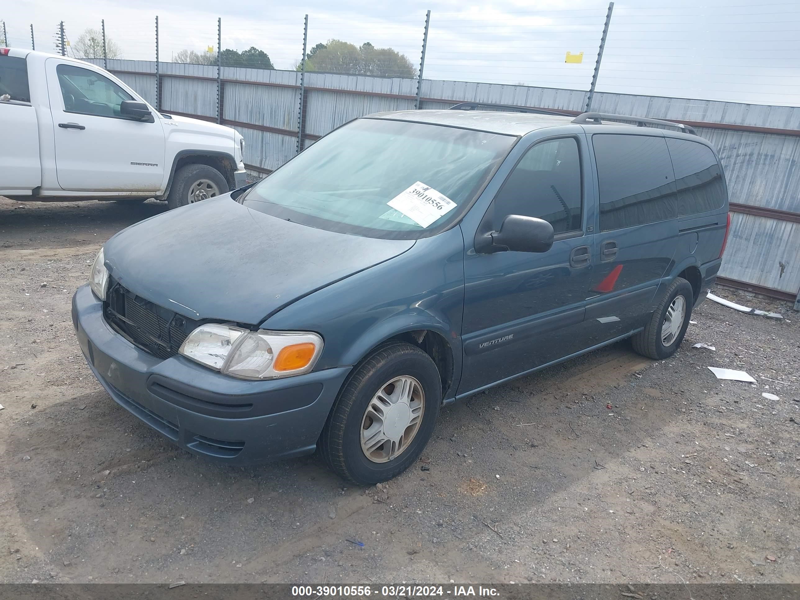 Photo 1 VIN: 1GNDV23EX5D100426 - CHEVROLET VENTURE 