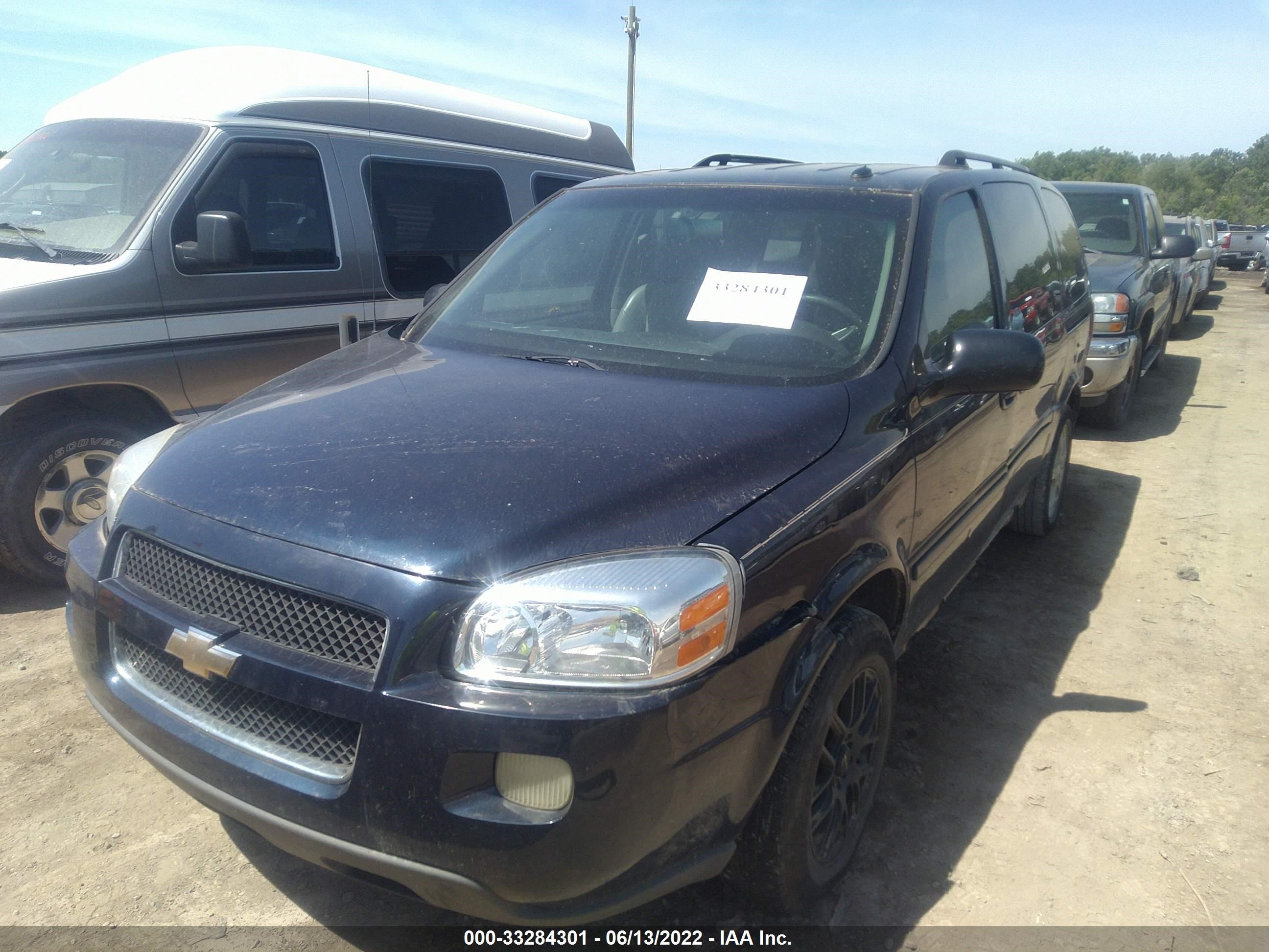 Photo 1 VIN: 1GNDV23L05D232822 - CHEVROLET UPLANDER 