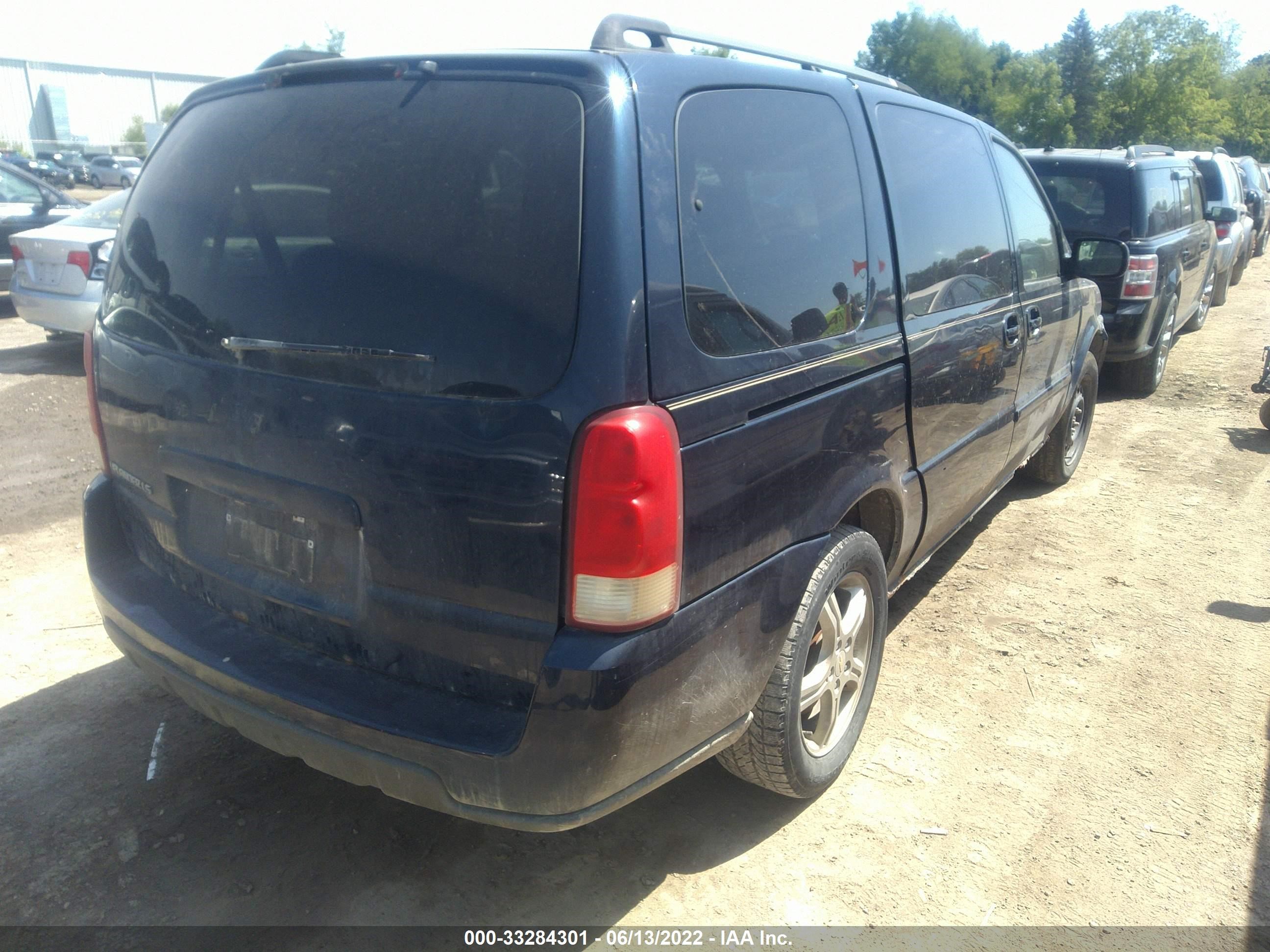 Photo 3 VIN: 1GNDV23L05D232822 - CHEVROLET UPLANDER 