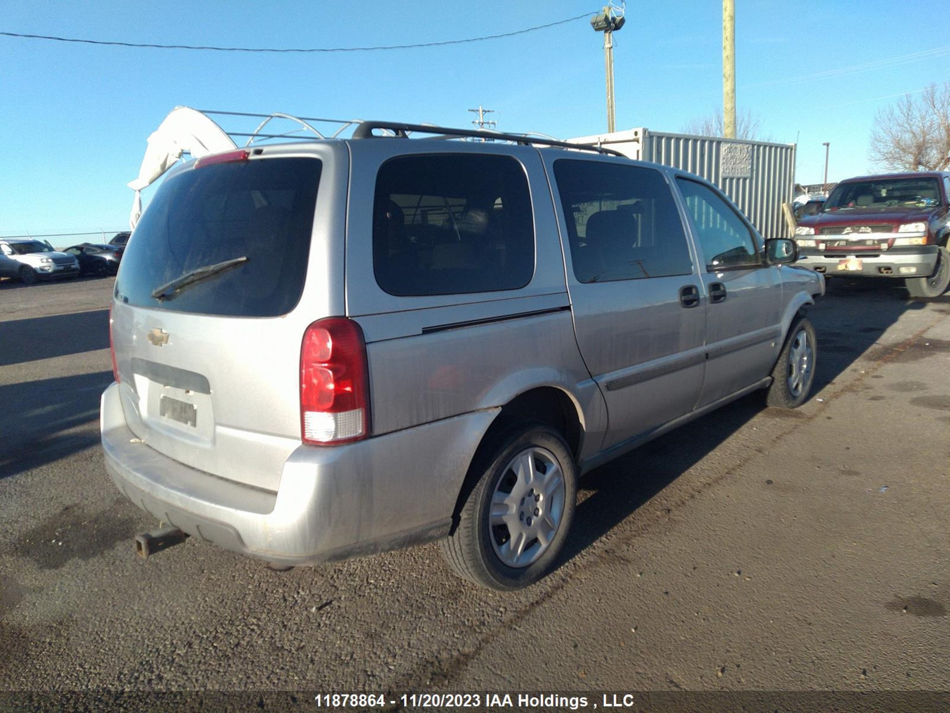 Photo 3 VIN: 1GNDV23L16D200401 - CHEVROLET UPLANDER 