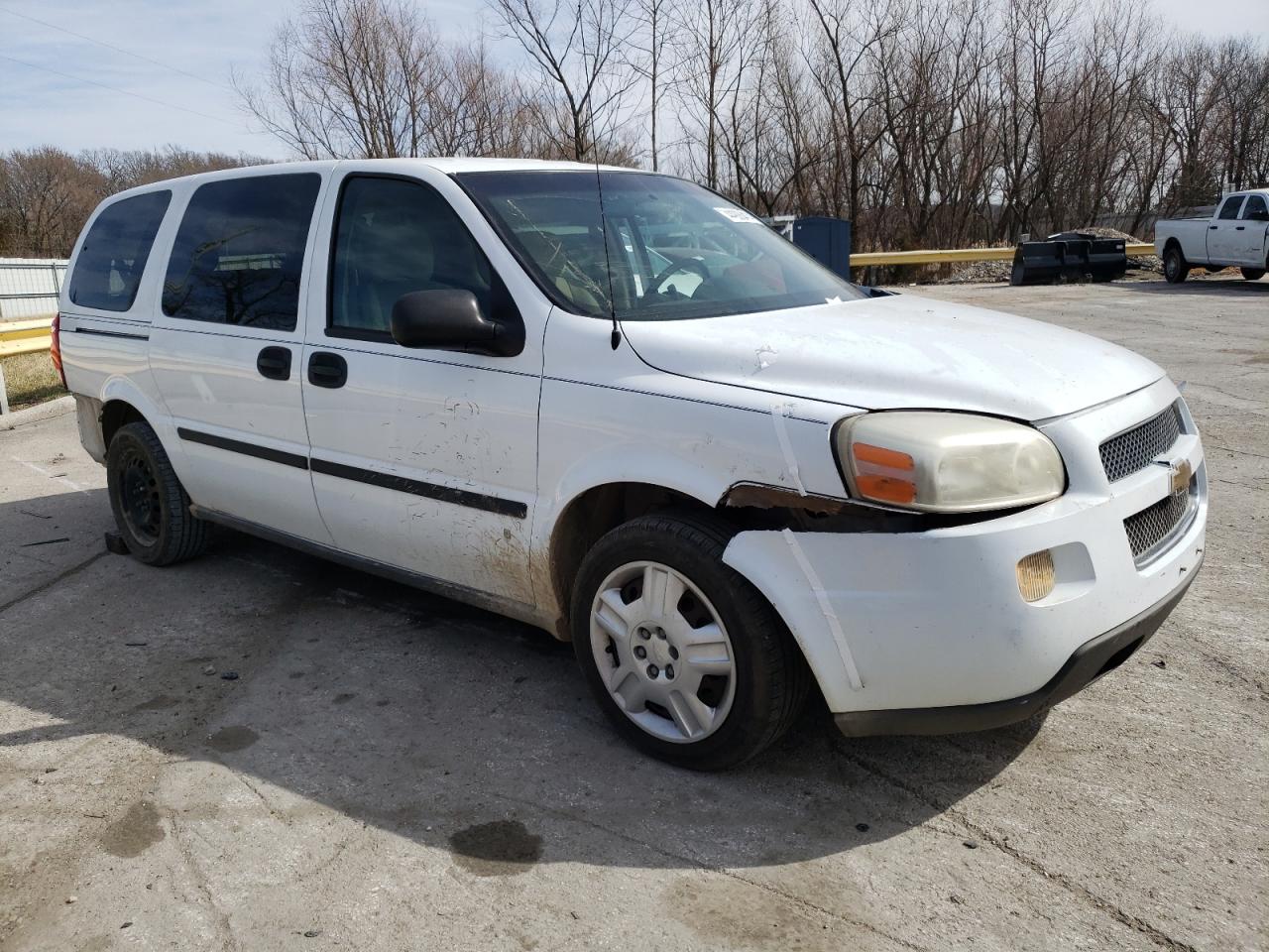 Photo 3 VIN: 1GNDV23WX7D178023 - CHEVROLET UPLANDER 