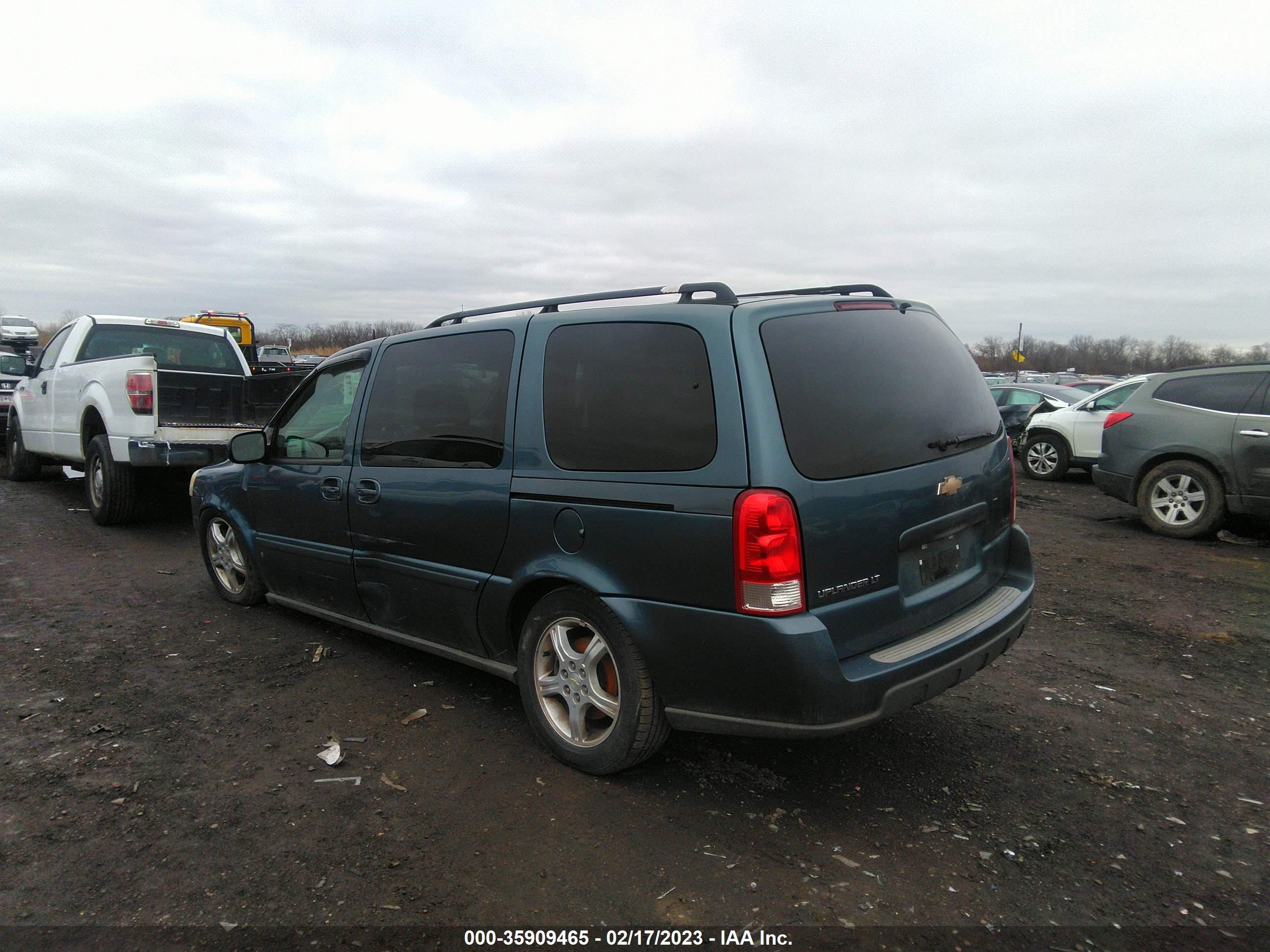 Photo 2 VIN: 1GNDV33177D130134 - CHEVROLET UPLANDER 