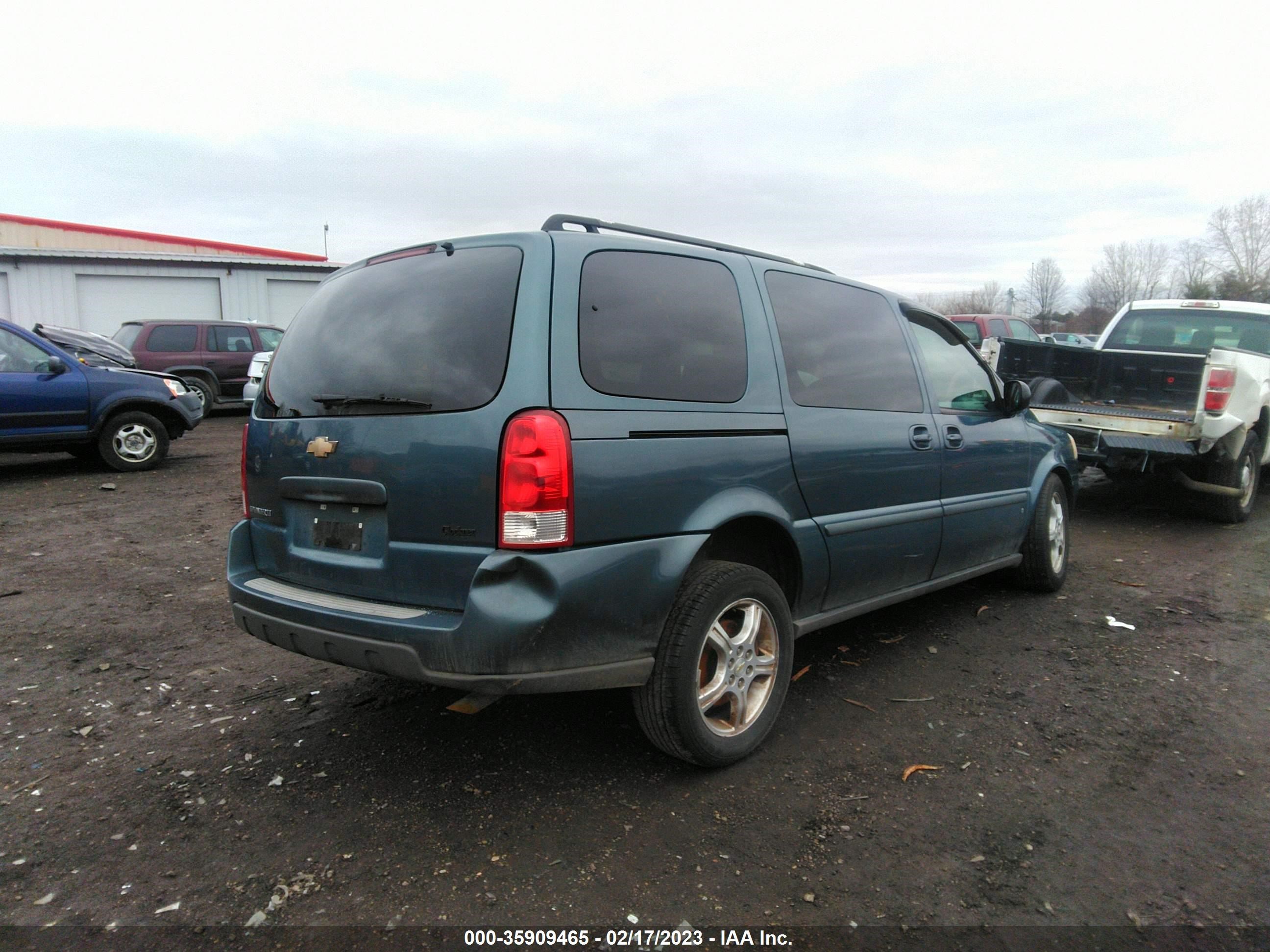 Photo 3 VIN: 1GNDV33177D130134 - CHEVROLET UPLANDER 