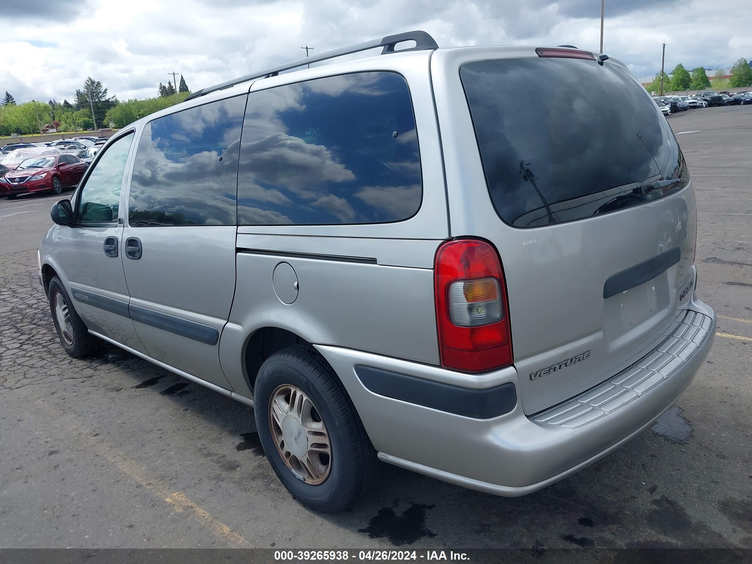 Photo 2 VIN: 1GNDX03E04D164648 - CHEVROLET VENTURE 