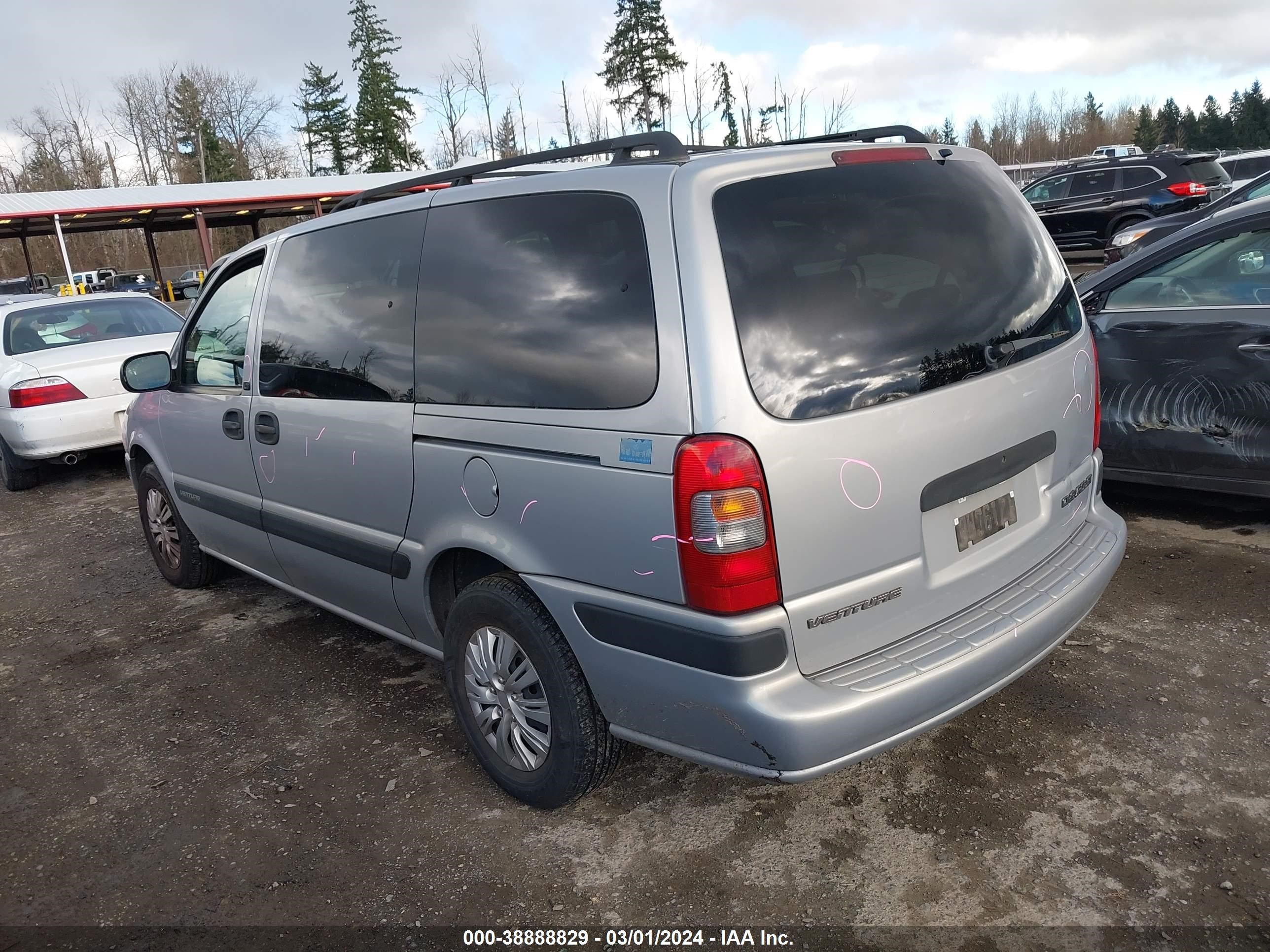 Photo 2 VIN: 1GNDX03E0YD360160 - CHEVROLET VENTURE 