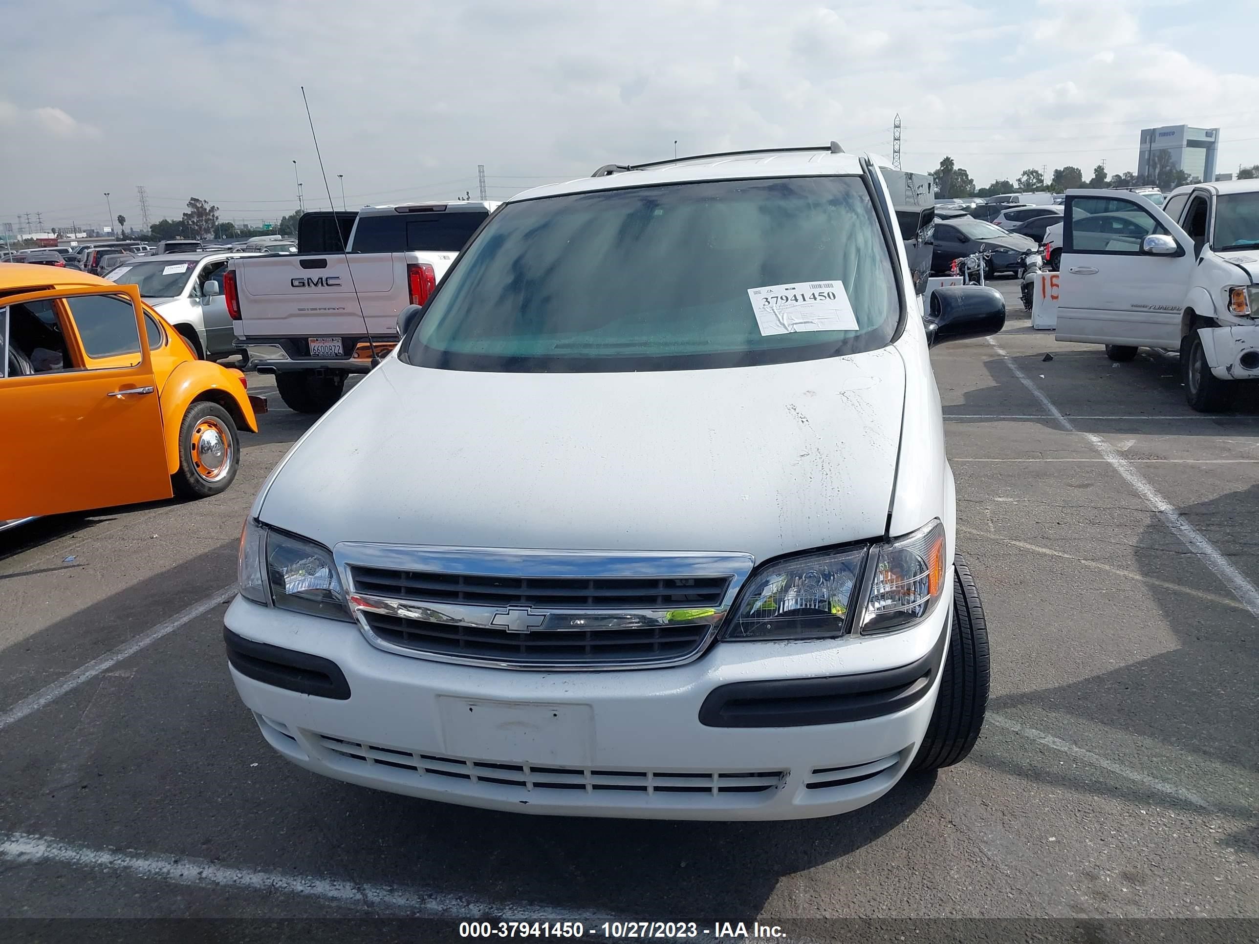 Photo 10 VIN: 1GNDX03E13D107793 - CHEVROLET VENTURE 