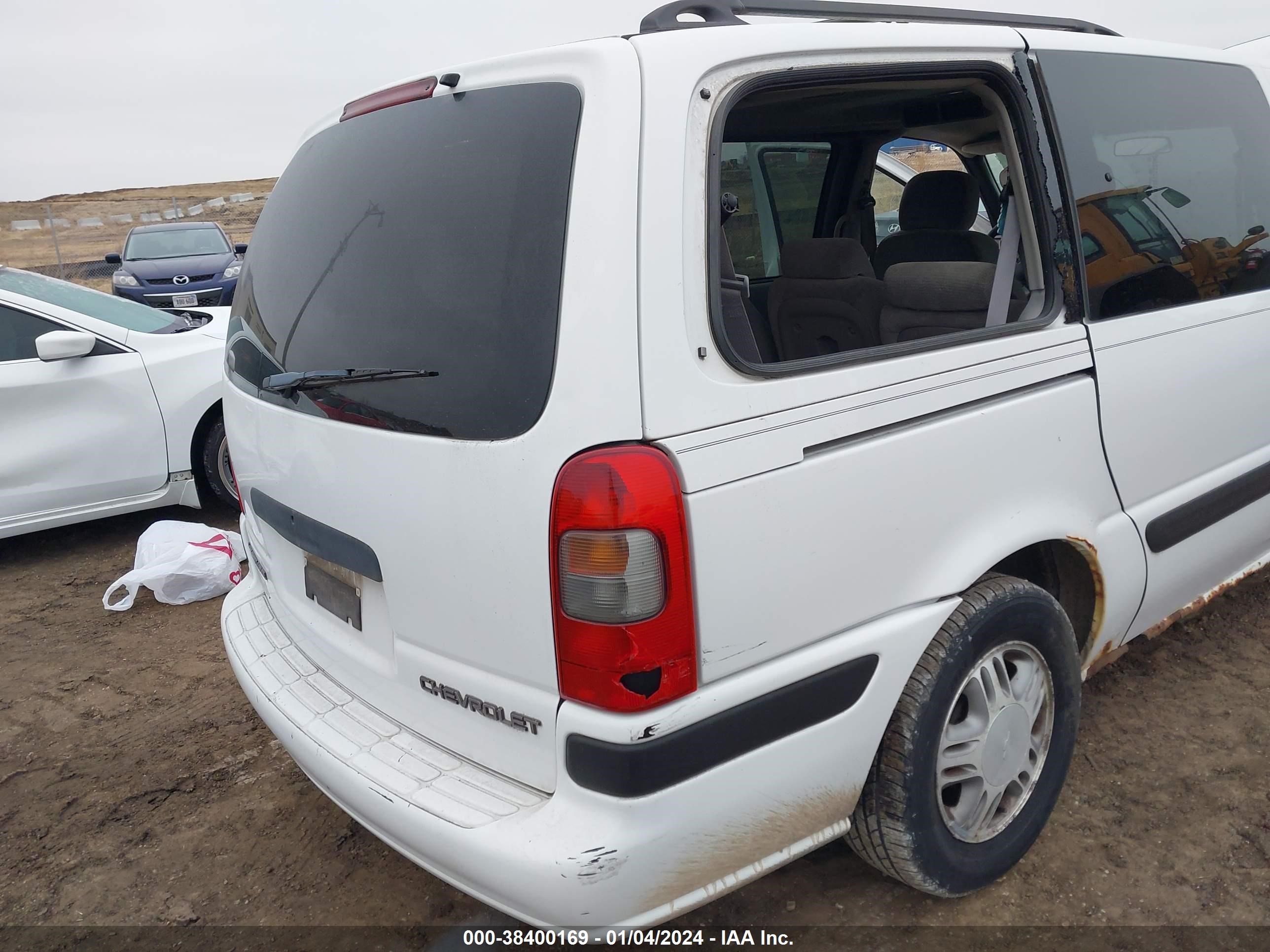 Photo 5 VIN: 1GNDX03E13D231773 - CHEVROLET VENTURE 