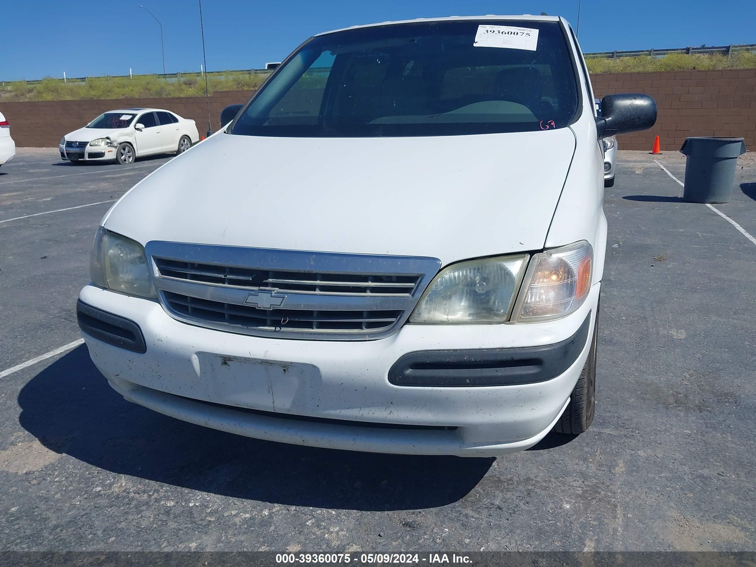 Photo 5 VIN: 1GNDX03E34D251542 - CHEVROLET VENTURE 